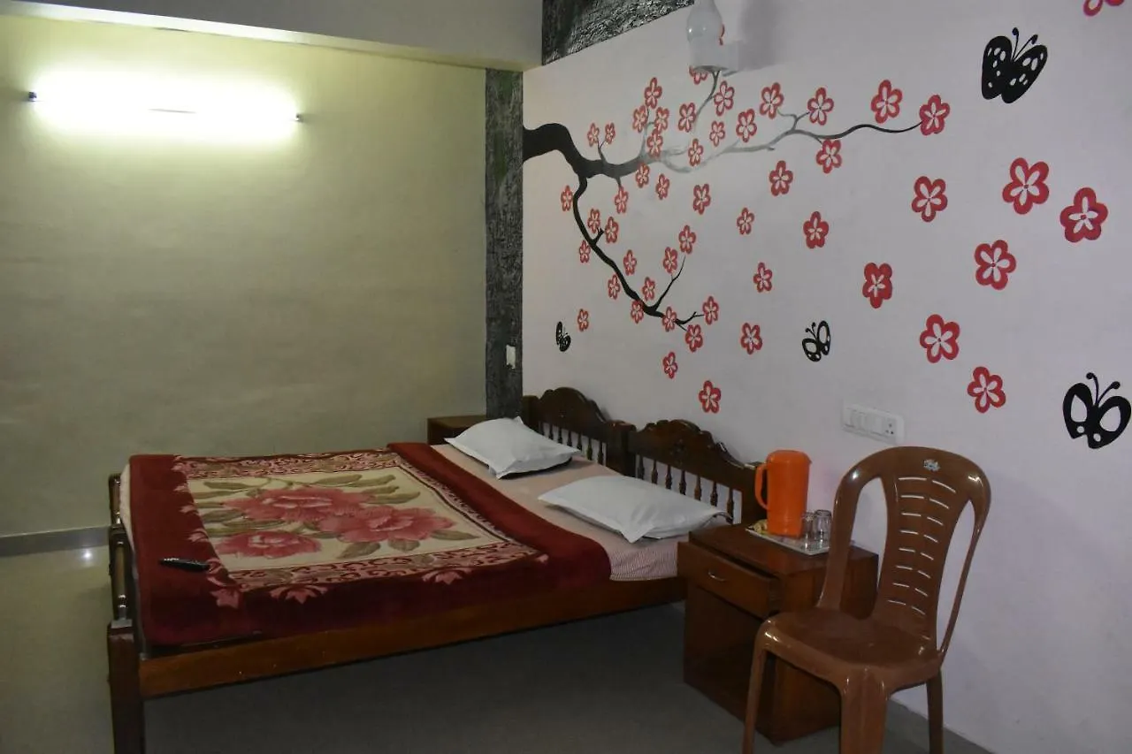 Eden Holidays Ev Munnar Inn
