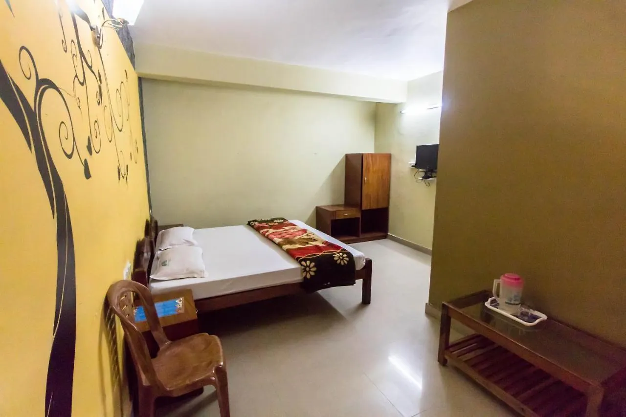 Eden Holidays Ev Munnar 3*,  India