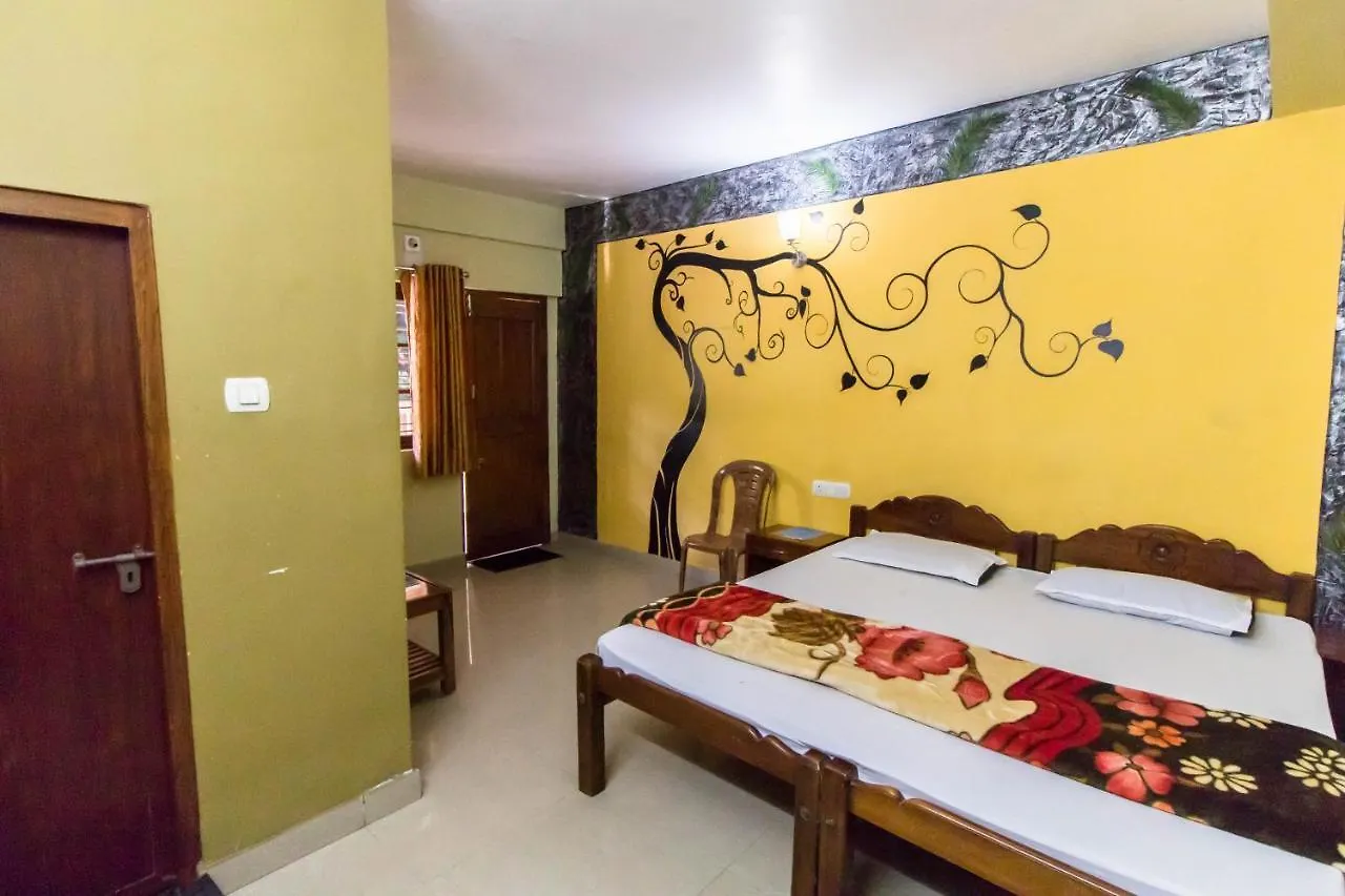 Eden Holidays Ev Munnar 3*,  India