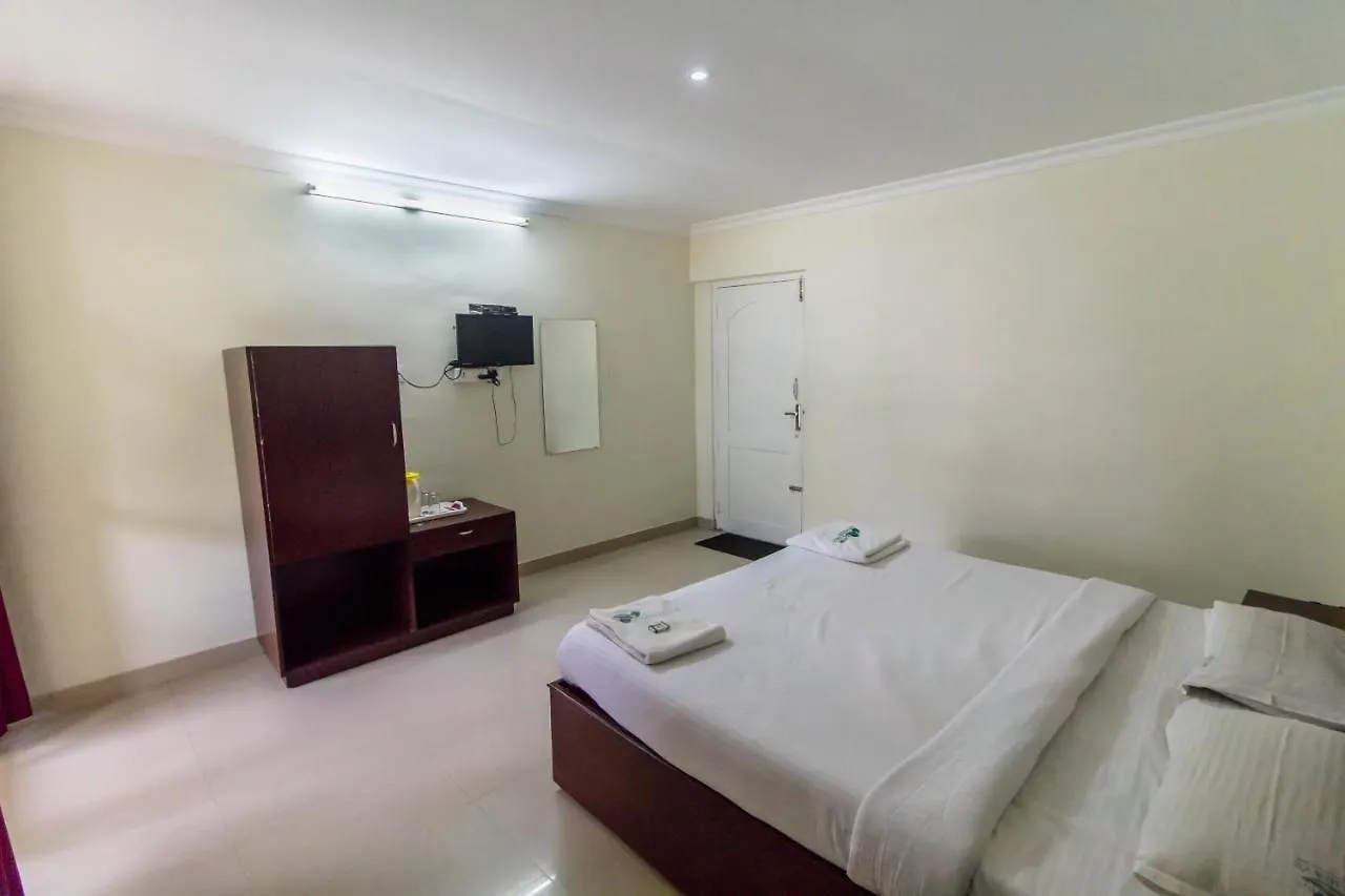 Eden Holidays Ev Munnar 3*,  India